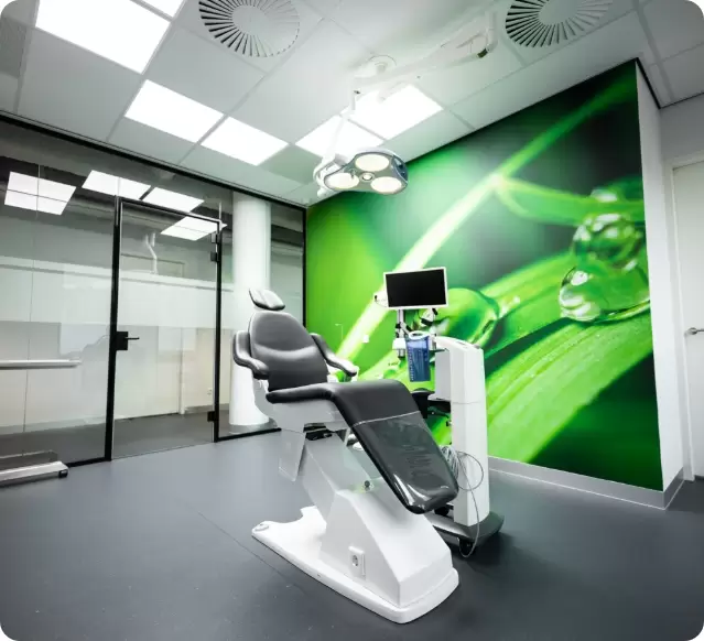 Onze kliniek 9 De Kliniek Voor Kaakchirurgie Behandelkamer